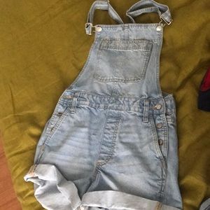 Urban Outfitters BDG Overalls 27